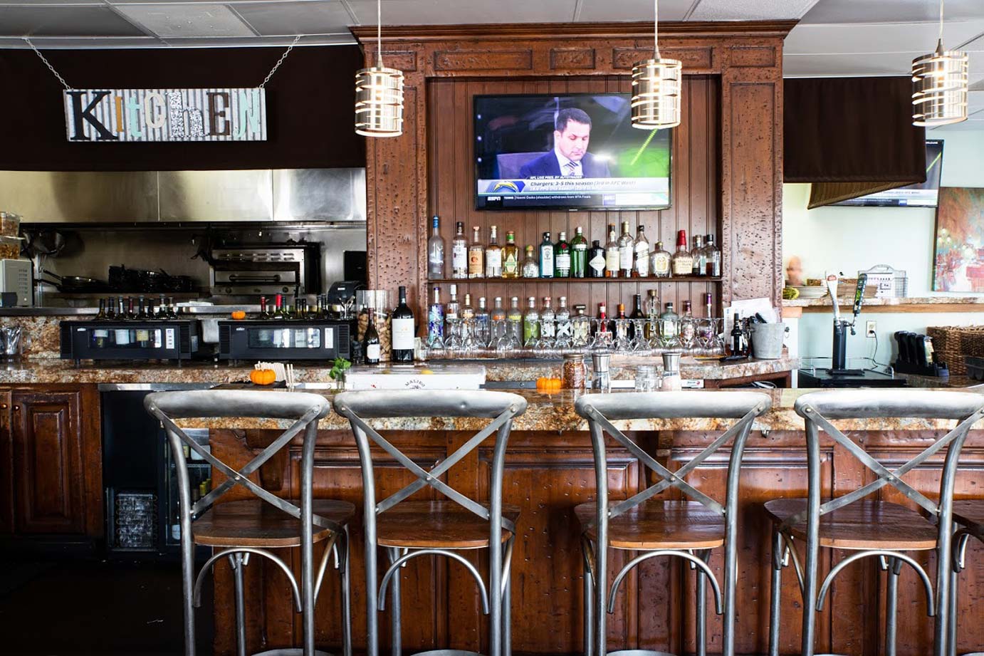 Restaurant bar with drinks